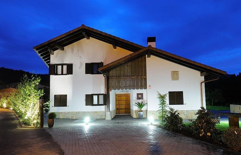 Hotel Aldori Landetxea: Adults-Only Biosphere Retreat Muxika Exterior photo